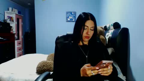 Karina online show from 28, 4, 2026