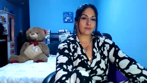 Snapshot of sahotlove1 chatting on 28, 5, 2026 Karina online show from 28, 5, 2026