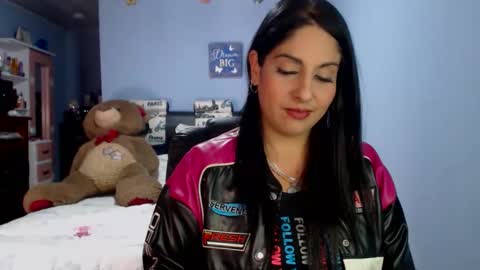 Snapshot of sahotlove1 chatting on 29, 5, 2026 Karina online show from 29, 5, 2026