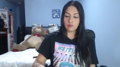 Snapshot of sahotlove1 chatting on 31, 5, 2026 Karina online show from 31, 5, 2026