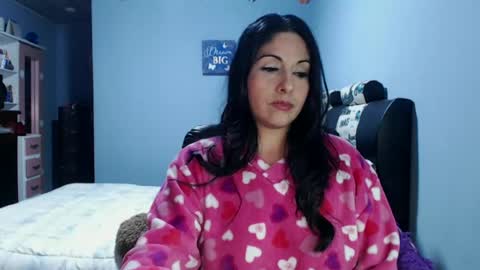 Snapshot of sahotlove1 chatting on 14, 6, 2026 Karina online show from 14, 6, 2026