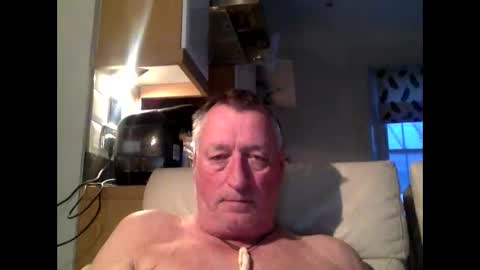 Snapshot of sail_naked chatting on 11, 4, 2026 sail_naked online show from 11, 4, 2026