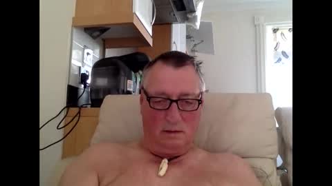 Snapshot of sail_naked chatting on 26, 4, 2026 sail_naked online show from 26, 4, 2026