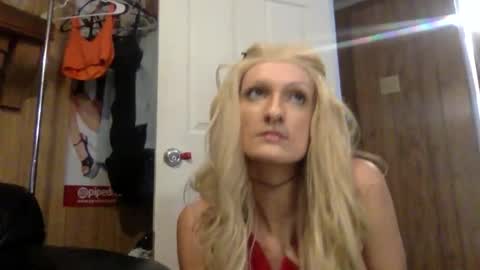 Snapshot of sailaway9694 chatting on 23, 10, 2025 PupTwink online show from 23, 10, 2025