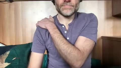 saint009 online show from 14, 2, 2025