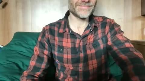 saint009 online show from 30, 3, 2026