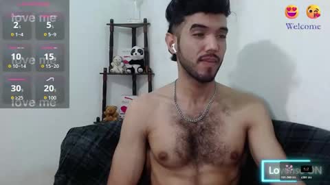 Saint Castle online show from 19, 10, 2025