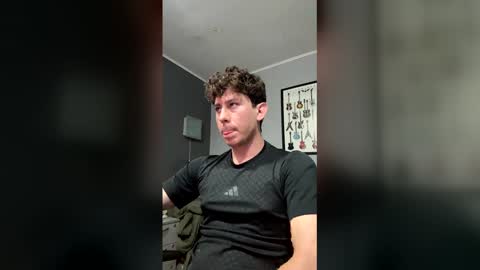 Snapshot of saint_nott chatting on 26, 5, 2026 saint_nott online show from 26, 5, 2026