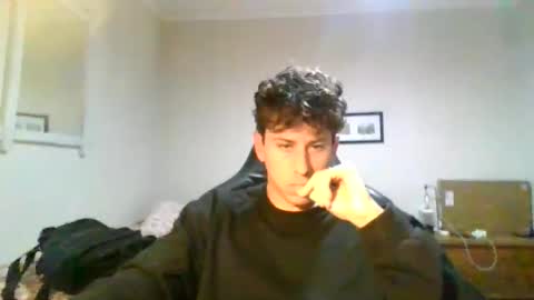 Snapshot of saint_nott chatting on 29, 5, 2026 saint_nott online show from 29, 5, 2026