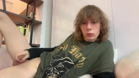 saintfawn online show from 14, 4, 2026