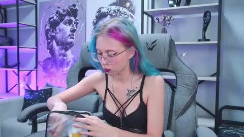 Snapshot of sakurabliss chatting on 5, 12, 2025 sakurabliss online show from 5, 12, 2025