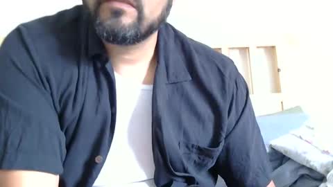 sal cumplaciente online show from 24, 4, 2026