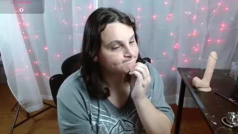 salacious_bunny online show from 2, 12, 2025