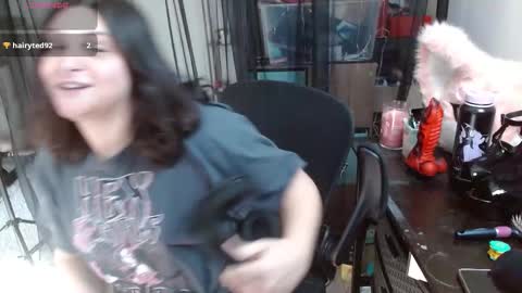 salacious_bunny online show from 5, 2, 2026