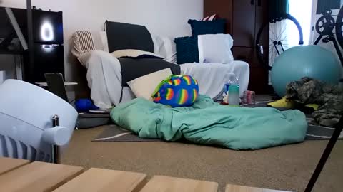 salis1981 online show from 19, 2, 2025