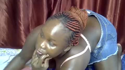 sally_bee1 online show from 10, 6, 2026