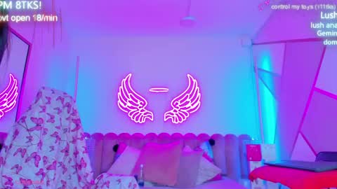 miss Sally online every night from 1am to 8am  Colombia time online show from 18, 4, 2026