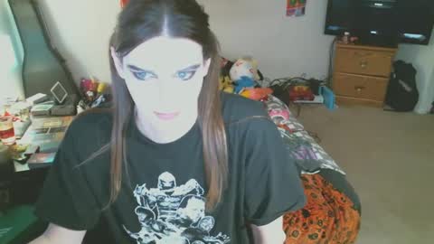 SallyLongzzz online show from 10, 2, 2025