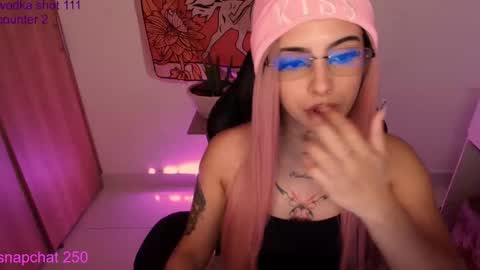 Snapshot of sallymaddoxx chatting on 12, 5, 2026 sallymaddoxx online show from 12, 5, 2026