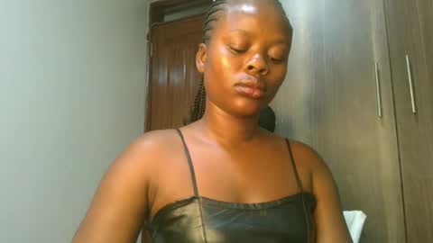 sallysasha254 online show from 5, 12, 2024