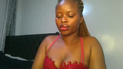 Snapshot of sallysasha254 chatting on 4, 12, 2025 sallysasha254 online show from 4, 12, 2025