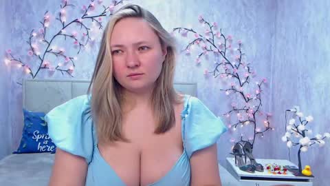 Snapshot of sallyverda chatting on 12, 5, 2026 Sally online show from 12, 5, 2026