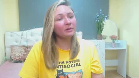 Snapshot of sallyverda chatting on 14, 5, 2026 Sally online show from 14, 5, 2026