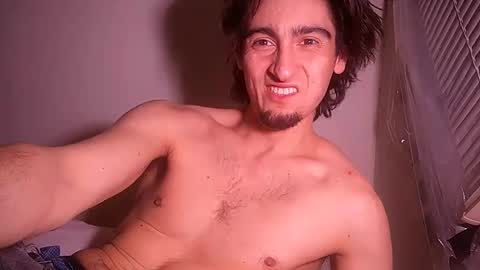 salmonman1305 online show from 4, 3, 2025