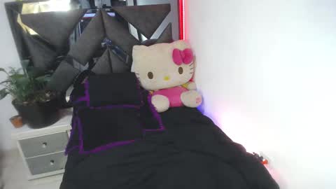 SALO HOT online show from 18, 2, 2025