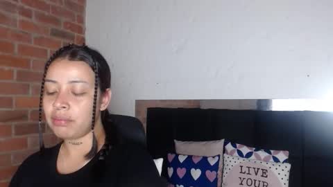   online show from 28, 3, 2026