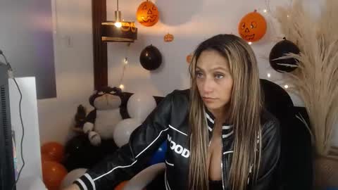 salome_drasin online show from 31, 10, 2025