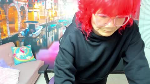 Salomee diazz online show from 12, 1, 2025