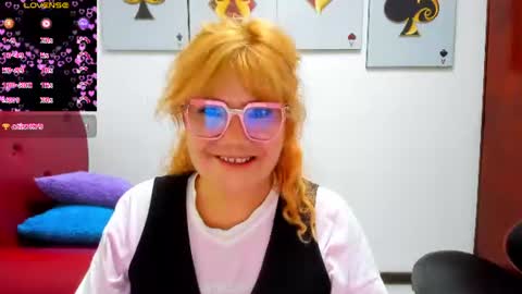 Salomee diazz online show from 25, 7, 2026