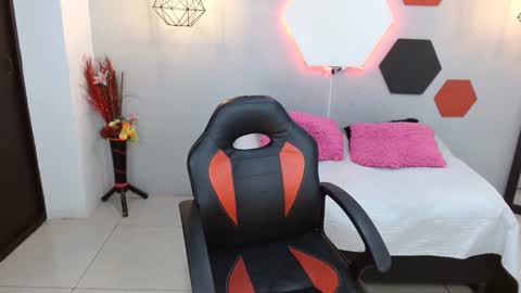 martina online show from 19, 2, 2025