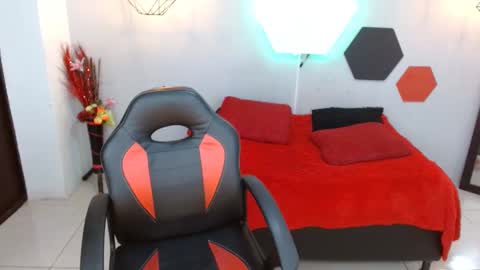 martina online show from 2, 3, 2025