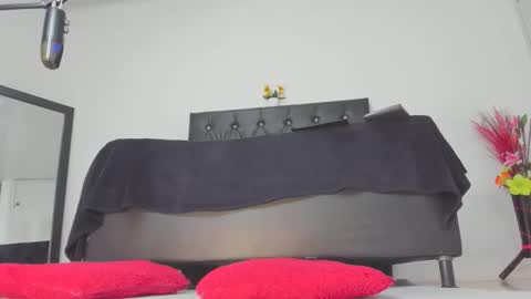 Snapshot of salomeswet chatting on 15, 5, 2026 martina online show from 15, 5, 2026