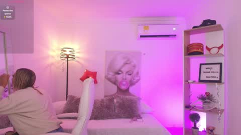 Snapshot of saloomee__ chatting on 20, 2, 2025 SALOME online show from 20, 2, 2025