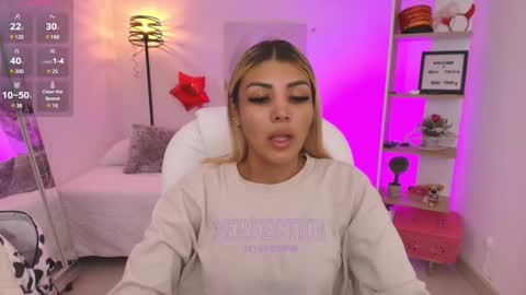 Snapshot of saloomee__ chatting on 4, 3, 2025 SALOME online show from 4, 3, 2025