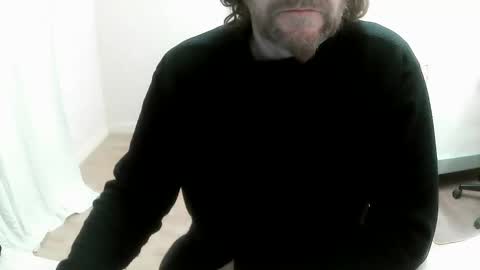 Saltimbanquier  Salt  ou  Banquier  online show from 5, 12, 2024