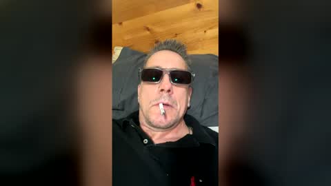 saltydoggy43931 online show from 3, 3, 2026