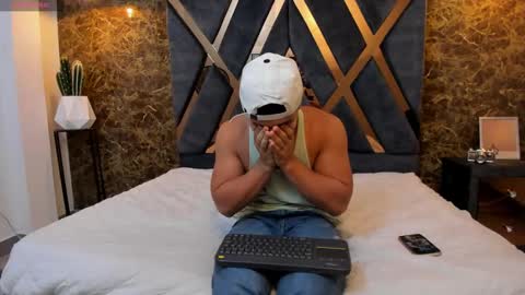 SALVATORE online show from 6, 3, 2025