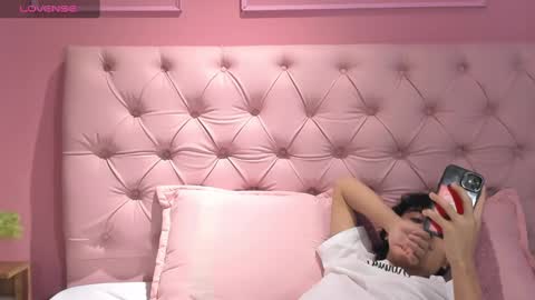 salvatore  online show from 2, 2, 2025