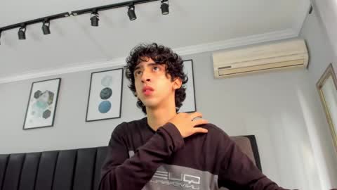 salvatore  online show from 23, 2, 2025