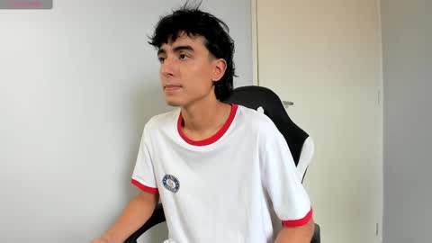 Snapshot of salvatore_montt chatting on 24, 2, 2025 salvatore_montt online show from 24, 2, 2025