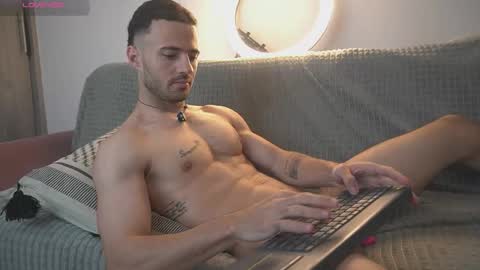 Esteban online show from 10, 1, 2026