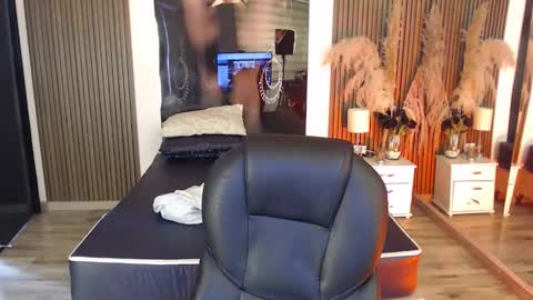 SAM MANSON online show from 19, 3, 2026