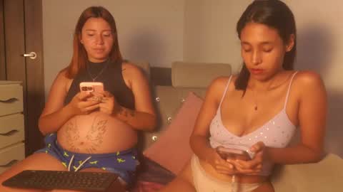 Snapshot of sam_robert17 chatting on 18, 1, 2026 Samantha Roberts online show from 18, 1, 2026