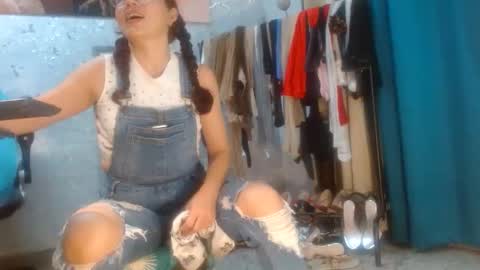 Snapshot of samanta_brownn_ chatting on 4, 6, 2026 samanta online show from 4, 6, 2026