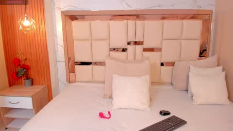 samantha   online show from 24, 4, 2026