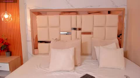 samantha   online show from 27, 4, 2026